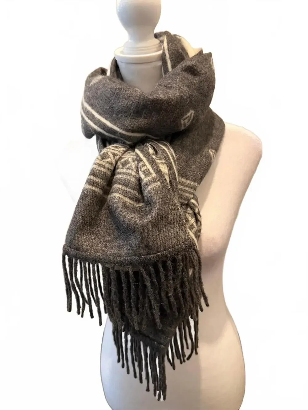 Loro Piana Italy Gray Cashmere Fair Isle Knit Fringe Scarf Geometric Lattice